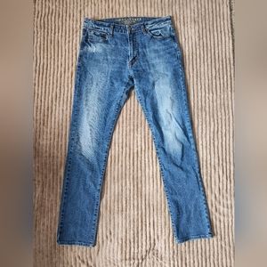 Mens American Eagle jeans size 33x34